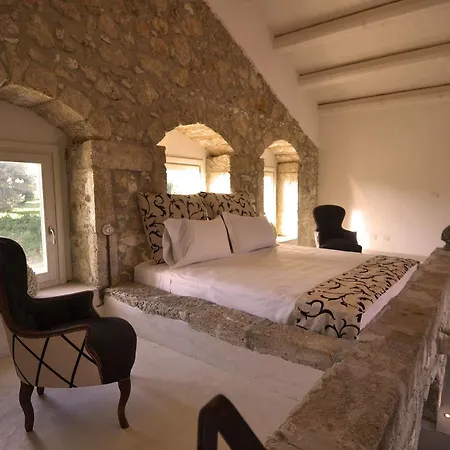 Scilla Maris Charming Hotel 3*