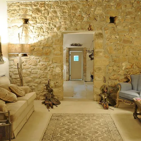 Scilla Maris Charming 3*